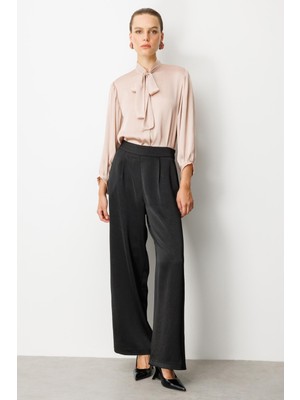 Accort Arkası Lastikli Crash Kumaş Pantolon-Siyah