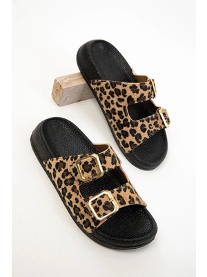 Pienn Leopar Desen Soft Kadın Ev Terliği – Rahat, Çift Tokalı Model