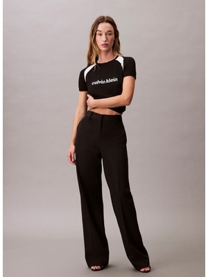 Calvin Klein Jeans Siyah Kadın Yuvarlak Standart Baskılı T-Shirt LV047C307GUB1