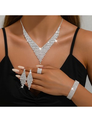 Düğün ve Davet Için Işıltılı Taşlı 4’lü Takı Seti (Kolye, Küpe, Bileklik, Yüzük)