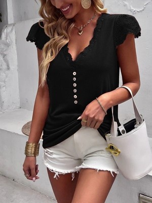 Janes Kadın Kısa Kollu V Yakalı Önü Düğmeli Viskon Bluz