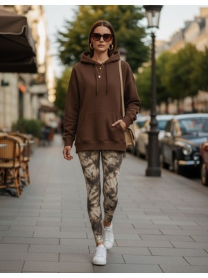 The Kadın Bol Kesim Sırttan Baskılı Oversize Hoody Sweatshirt - Modal Kışlık Kapüşonlu