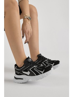 Tonny Black Kadın Siyah Beyaz Kalın Hafif Faylon Taban File Detaylı Bağcıklı Spor Ayakkabı