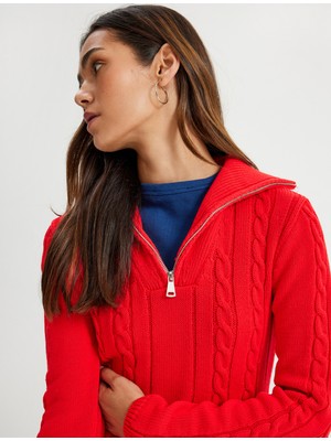 Koton Yarım Fermuarlı Dik Yaka Triko Kazak Saç Örgü Dokulu Uzun Kollu