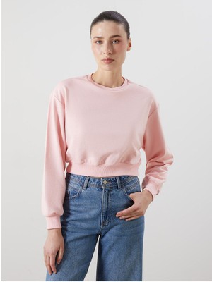 LC Waikiki Yeni Sezon Bisiklet Yaka Crop Kadın SWEATSHIRT_8684686404950