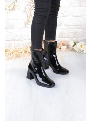 Fort 1194 Uraz Rugan Rahat 6 cm Kalın Topuk Yüksekliği Kut Burun Kadın Bot