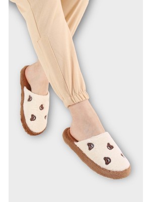 Liger Kadın Pofuduk Nakışlı Ev Terliği Çeyiz Bohça Terliği Valentine's Day Beyaz - Kahverengi