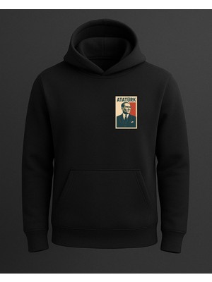 Retro Tarzı Atatürk Portresi Baskılı 29 Ekim Sweatshirt'ü