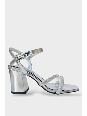 Liger Kadın Çift Bantlı Taş Detay Topuklu  Ayakkabı Gümüş