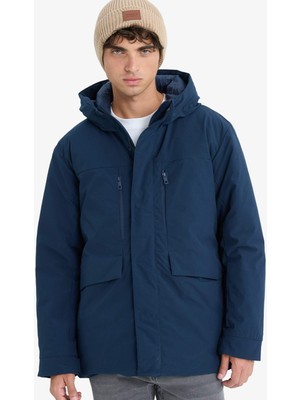 DeFacto Regular Fit Su İtici Kapüşonlu Mont E9248AX25WN