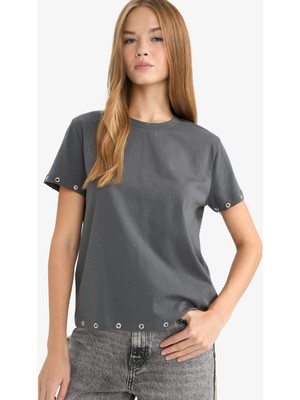 DeFacto Loose Fit Bisiklet Yaka Kısa Kollu Tişört G3130AX25AU