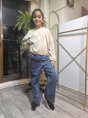 Şimo Butik Bayramlık Kız Çocuk Bol Paça Kot Pantolonlu Takım (Sweatshirt+ Beli Lastikli Pantolon) Yıldızlı Mavi