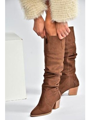 Fox Shoes J404040102 Kahverengi Süet Kalın Topuklu Kadın Çizme