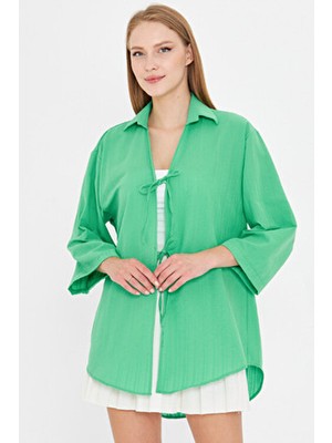 Armonika Kadın Açık Yeşil Gömlek Yakalı Önden Bağcıklı Kimono Gömlek ARM-25K001006