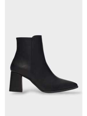 Liger Kalın Topuk Sivri Burun Fermuarlı Kadın Bot Siyah