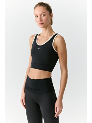 Yanelis Urban Beat Kadın Biyeli Sportswear Crop Siyah Atlet