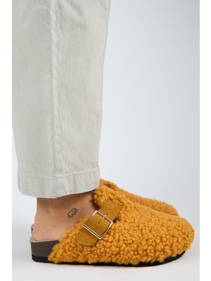 Manijero Suzen Kadın Hakiki Deri Kemerli Tedy Hardal Terlik