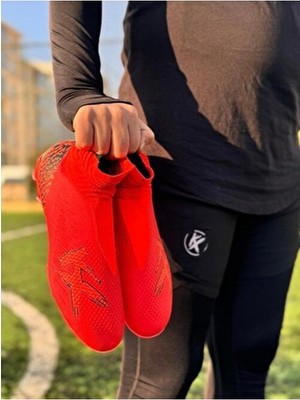 Kx 'blanka' Elite Seviye Krampon Yetişkinler İçin Halı Saha Ayakkabısı Dar Kalıp Özelliği