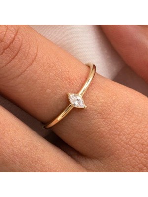 Fasek Gold Tektaş Gümüş Yüzük - 925 Ayar Gümüş Markiz Zirkon Taşlı Minimal Tek Taş Gümüş Yüzük - Hediyelik