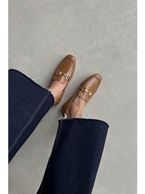 Straswans Lena Kadın Toka Detay Kırışık Deri Babet Camel