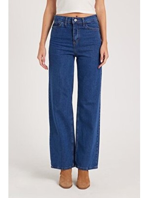 Tudors Kadın Regular Fit Klasik Kesim Pamuklu Bol Paça Koyu Mavi Jean Pantolon