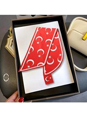 Nurfemina Türk Bayrağı Desenli Şık Kadın Kravat Fular