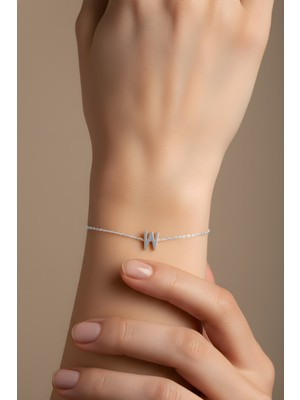 So CHIC My Story W Harfi 18 Ayar Beyaz Altın Kaplama 18 Cm Gümüş Bileklik