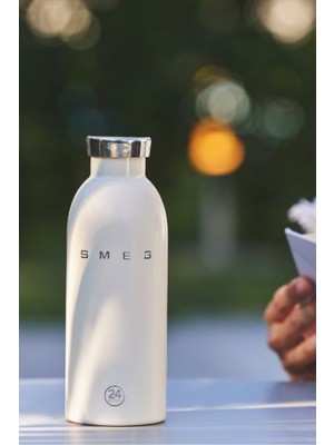 Smeg Clima Bottle 500 ml Krem Termos Çift Katmanlı İzolasyon ve Paslanmaz Çelik ile Uzun Süre Sıcak Tutma