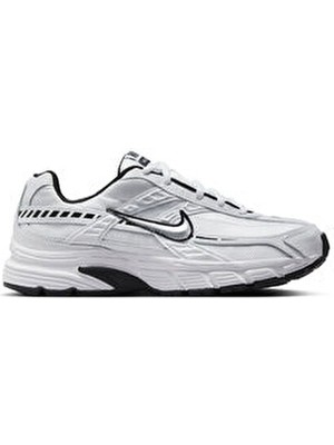 Kadınlar İçin Nike Beyaz Koşu Ayakkabısı Sneaker Hafif ve Esnek Yapısıyla Günlük Kullanıma Uygun