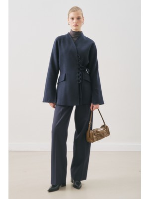 Manuka Aroa Bağlamalı Kaşe Ceket Lacivert