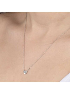 Ucarticaret Swarovski Taşlı Gümüş Kalp Bayan Kolye