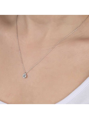 Ucarticaret Swarovski Taşlı Gümüş Tektaş Bayan Kolye