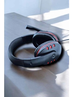 Yüksek Ses Kalitesi ve Aktif Gürültü Engelleme Özellikli Kablolu Mikrofonlu Kulaklık