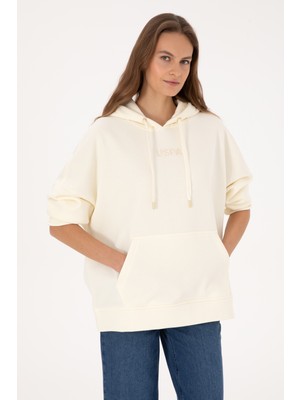 U.S. Polo Assn. Kadın Krem Kapüşonlu Sweatshirt 50314938-VR256