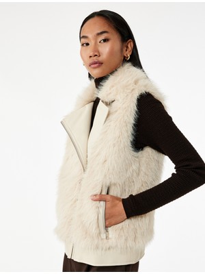 Koton Kolsuz Fermuarlı Cepli Crop Suni Kürk Yelek