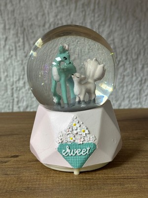 Tunç Ceylan Temalı Işıklı Müzikli Pilli Orta Boy Kar Küresi Dekoratif Hediyelik Eşya Müzik Kutusu