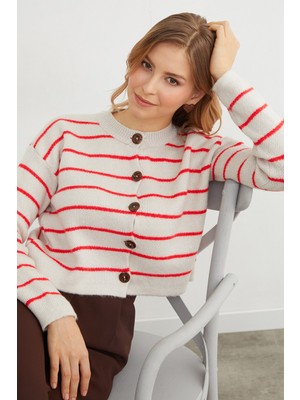 FullaModa Çizgili Düğmeli Triko Hırka