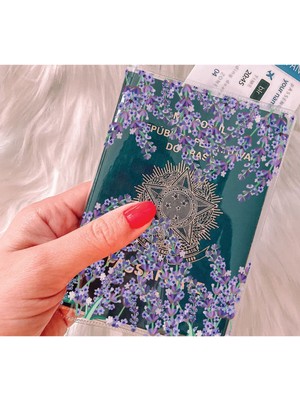 Nurdic Tüm Ülke Pasaportları ile Uyumlu Pvc Baskılı Cepli Pasaport Kılıfı Kabı - Lavanta Bahçesi