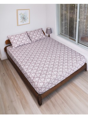 Gön Ev Tekstili Desenli Lastikli Çarşaf Seti 180 × 200 cm + 2 Adet 50 × 70 cm Yastık Kılıfı