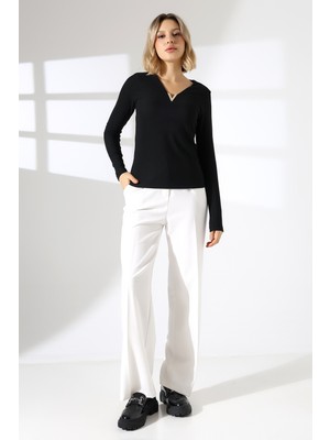 Lubiti Gold Aksesuarlı Uzun Kollu Şık Bluz