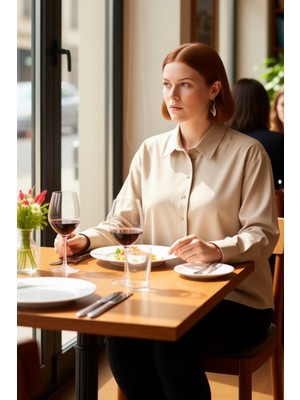 FRM Kadın Büyük Beden Rahat Kalıp Uzun Kollu Dokuma Kumaş Düz Desenli Temel Gömlek Stili Zarif