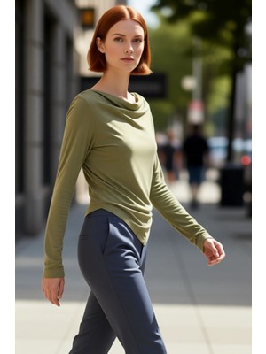 PayBuy Kadın Regular Kalıp Modal Kumaş Degaje Yaka Drapeli Asimetrik Kesim Uzun Kollu Bluz Ilkbahar