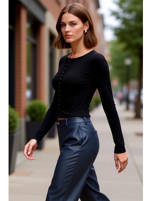 PayBuy Kadın Bisiklet Yaka Uzun Kollu Önü Çıtçıtlı Vücuda Oturan Crop Örme Kaliteli Şık Rahat
