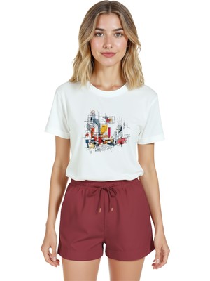 Color Luxe Kadın Beyaz Relaxed Fit %100 Pamuk Tişört – Soyut Şehir Manzarası & Mimari Eskiz Baskılı