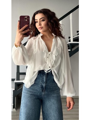 Oslove Beyaz Bağlama Detaylı Fırfırlı Gömlek