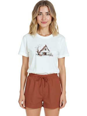 Color Luxe Kadın Beyaz Relaxed Fit %100 Pamuk Tişört – Suluboya Eskiz Köy Evi Baskılı