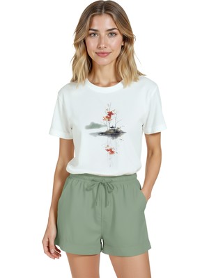 Color Luxe Kadın Beyaz Relaxed Fit %100 Pamuk Tişört – Yansıma Ada Suluboya Baskılı