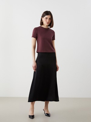 Lc Waikiki Yeni Sezon Beli Fermuarlı A Kesim Saten Kadın Etek