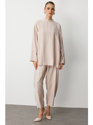 Mizalle Oversize Yüksek Yaka Modal Karışımlı Bej Rengi Tunik