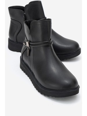 Ccway Sade Fermuarlı Aksesuarlı Düz Bot SİYAH CİLT